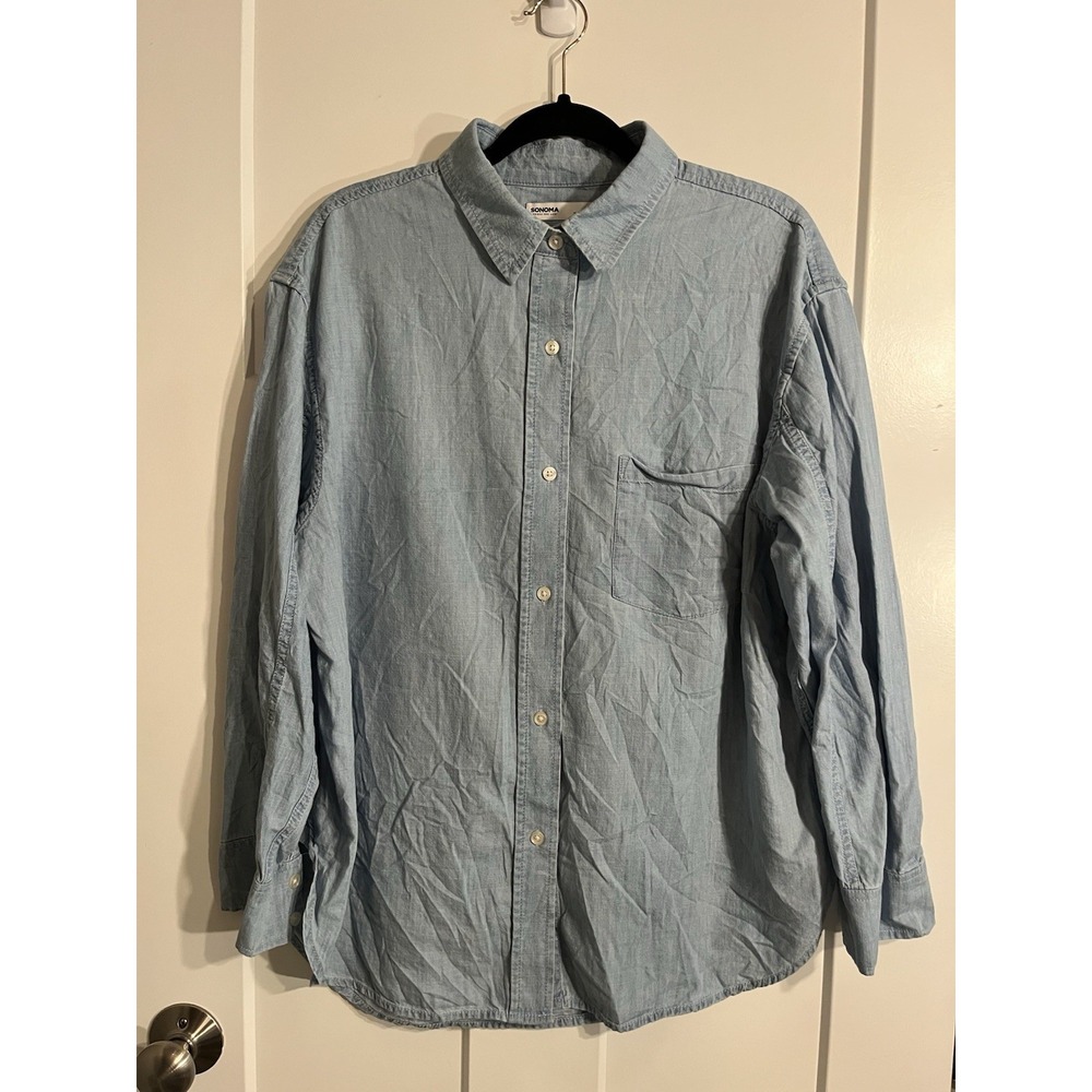 SONOMA Goods For Life Women's Chambray Button Down Shirt Light Wash Blue Size L